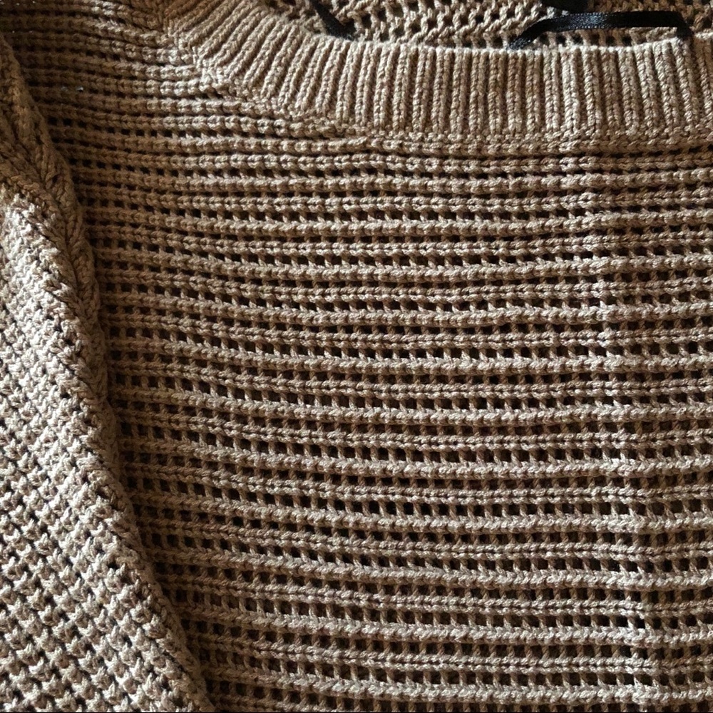 Express sweater - Picture 3 of 4